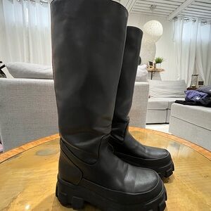 Circus by Sam Edelman Black Combat Boots